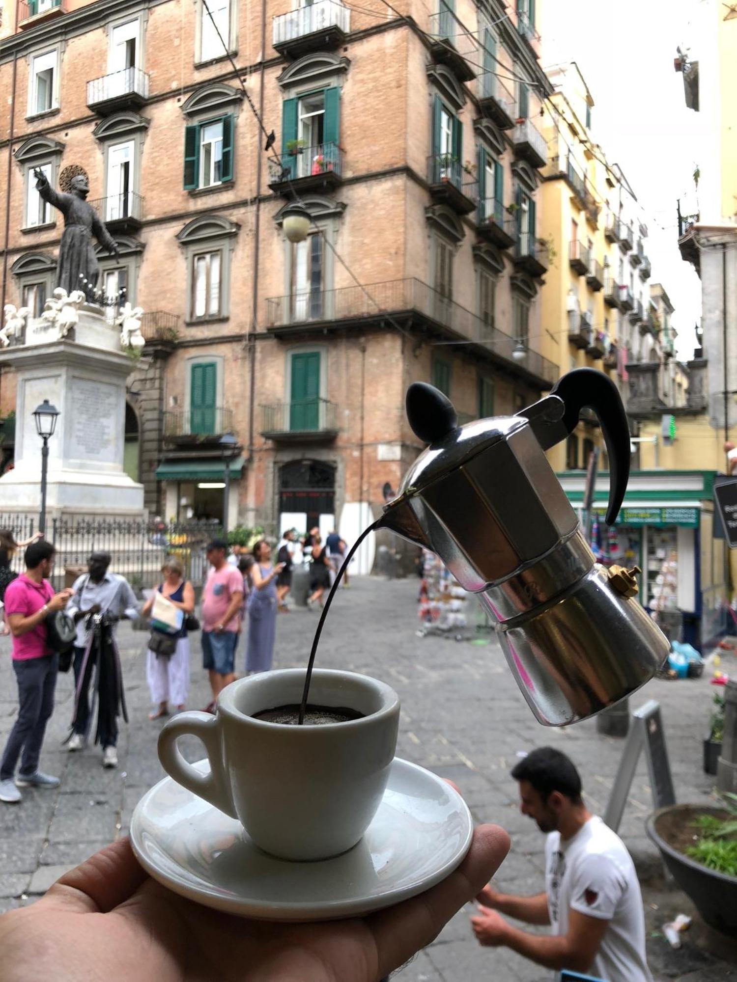 Piazza Carita Hotel Napels Buitenkant foto